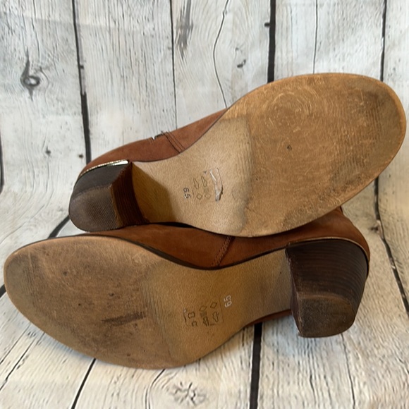 Steve Madden beautiful leather boots - Picture 6 of 9